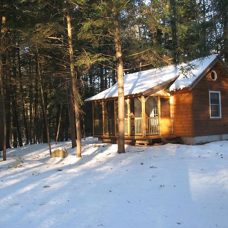 Okie Dokie Cabins Tamworth Exterior photo